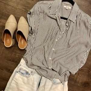 Madewell Tops - Flowy Tee Madewell Tops - Flowy Tee